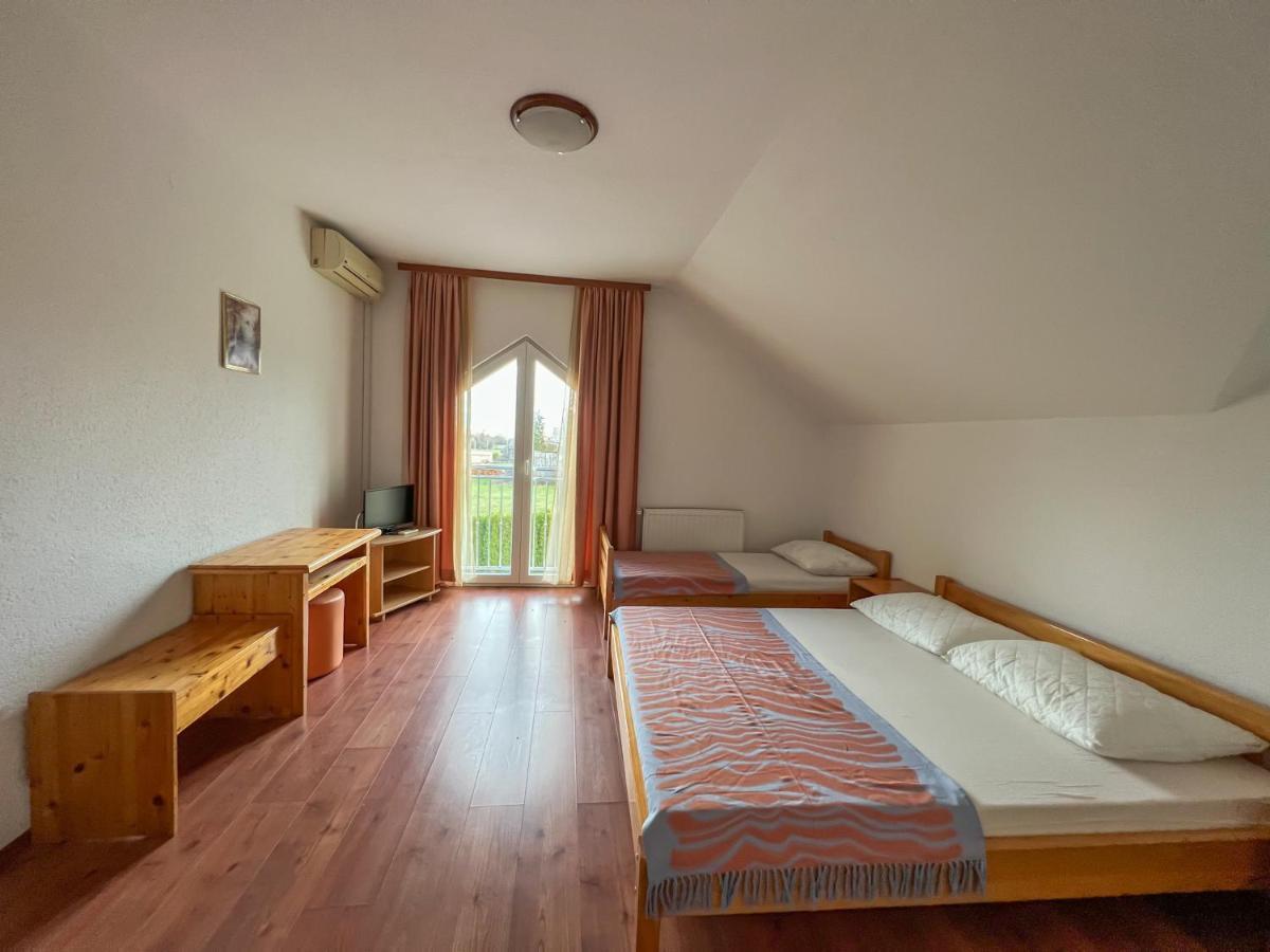 Hotel & Restaurant Babic Vranovaca Exterior photo